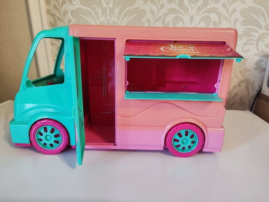 Продам игрушки для девочки