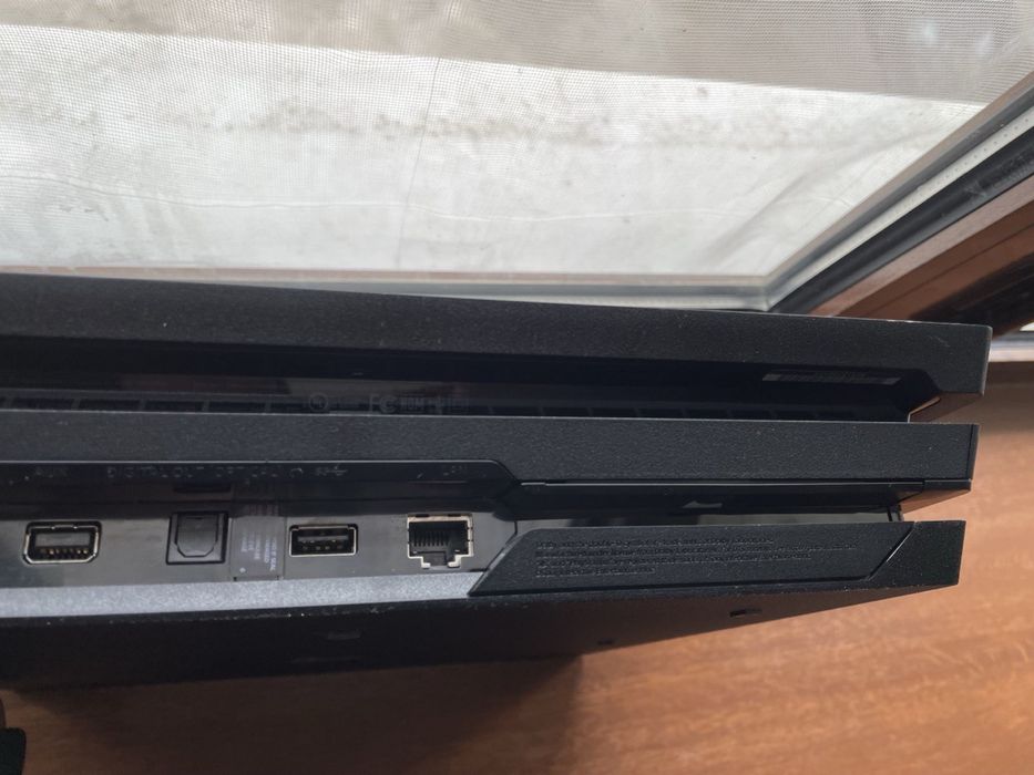 PLASTATION 4pro srochniga