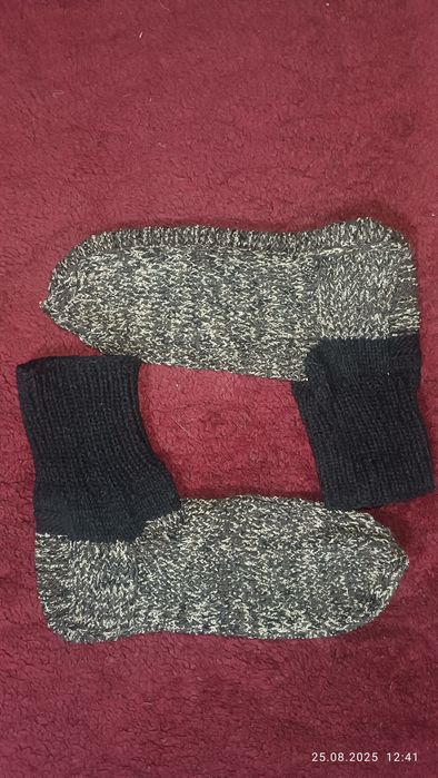 Носки ручной работы