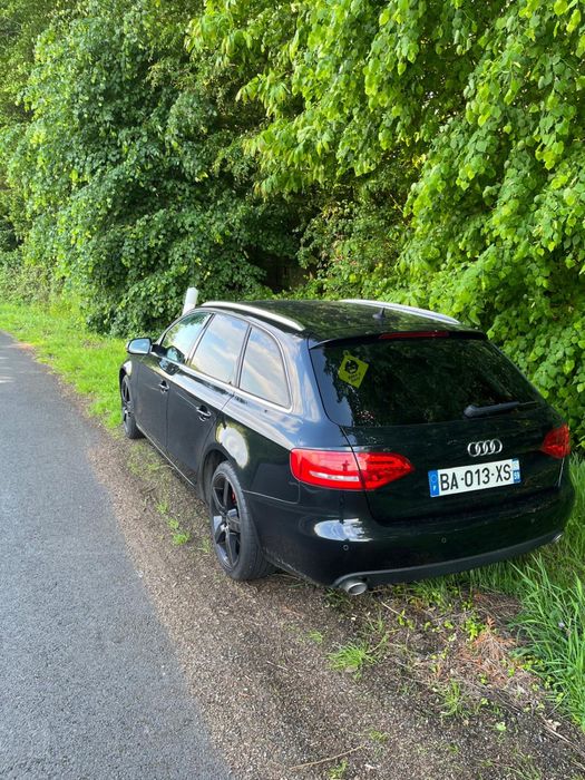 Masina Audi A4 B8