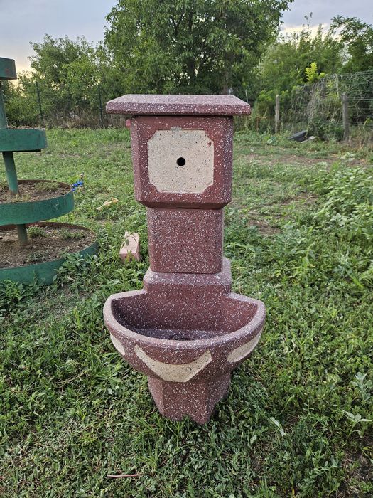 ПОСЛЕДНИ БРОЙКИ! Градински мивки/чешми с мозаечно покрити