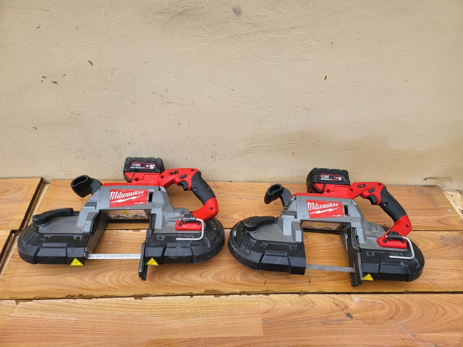 Fierăstrău cu bandă pt metal Milwauke M18  CBS 125