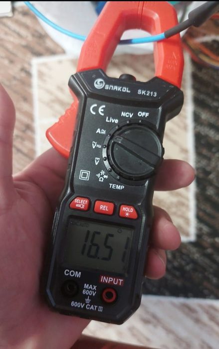 Продам зарядное устройство