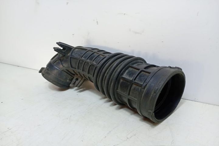 Furtun  admisie aer A6070900037 Mercedes-Benz CLA-Class C117 seria