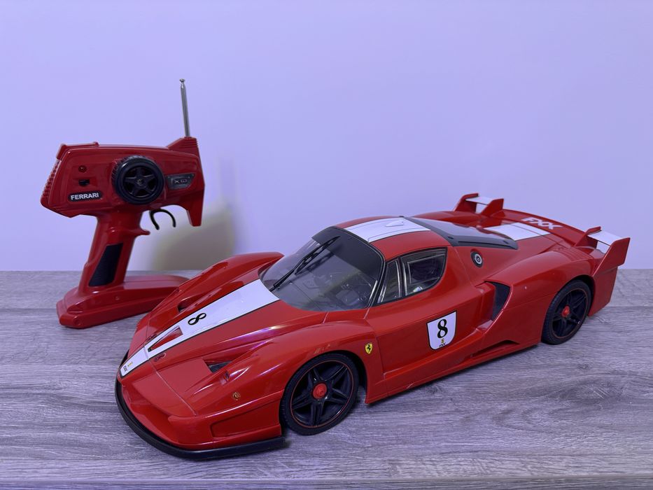 Masina cu telecomanda - Ferrari
