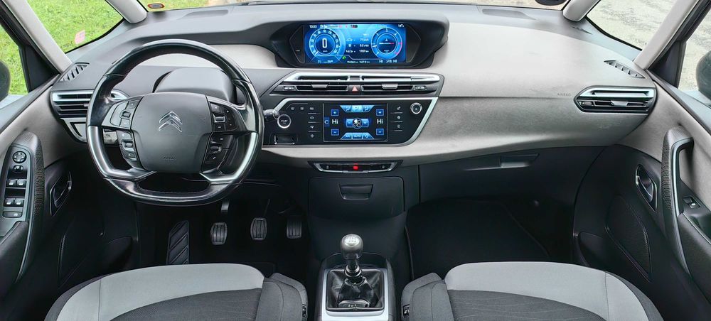 C4 Grand Picasso ( Space Tourer ), Camera, Keyless, 7 locuri, Navi