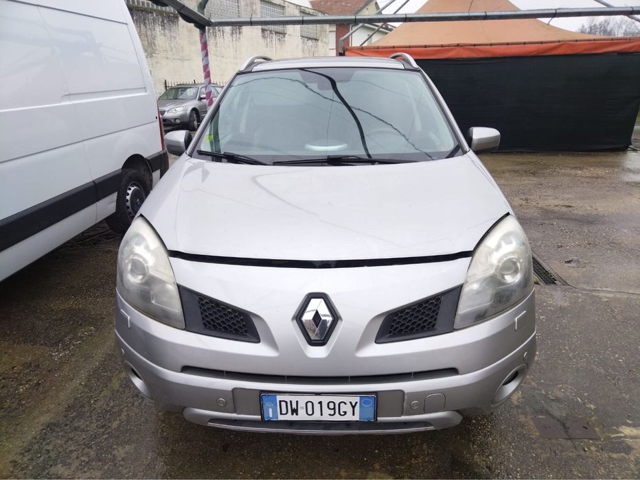 На Части Рено Колеос 2.0dci-150к, 4х4, xenon,panorama