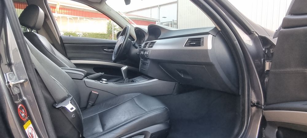 Bmw 320 limo 2.0 177 cp import Germania