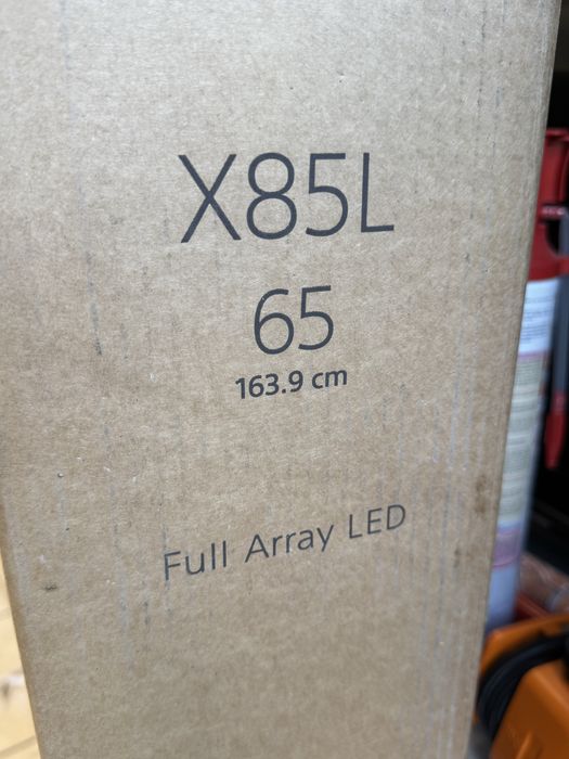 Продавам чисто нов TV SONY BRAVIA KD-65X85L