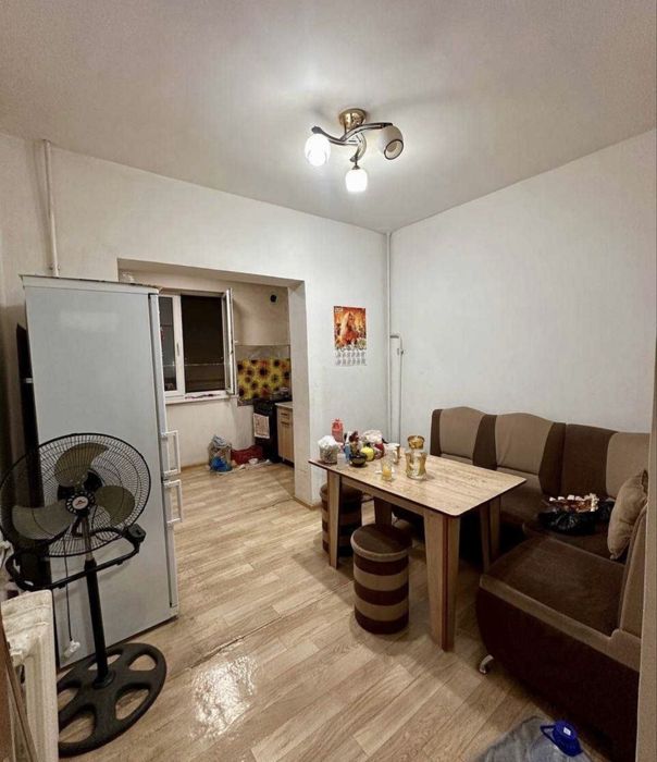 Код 869  Продается 3/4/5 ком квартира куйлюк массив 4 не торец