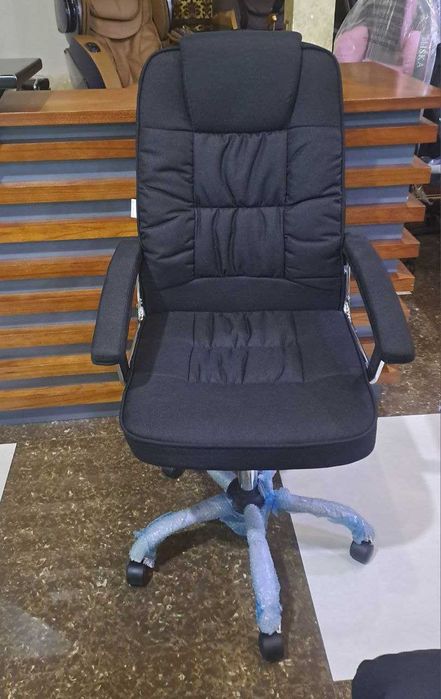 Офисное кресло LEO CORTO супер улучшенная модель по супер цене .