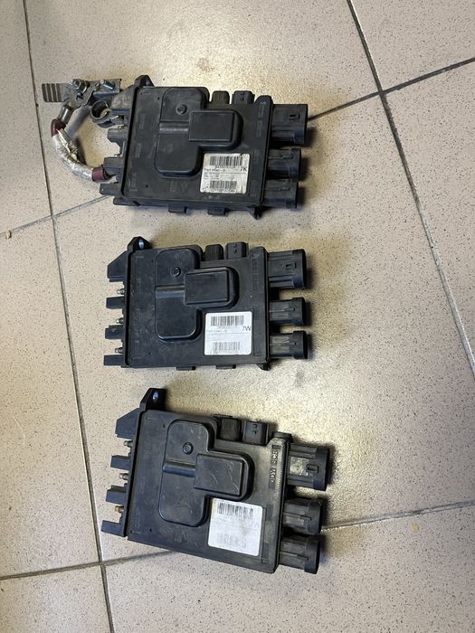 Sigurante baterie megan 3 2009 2015