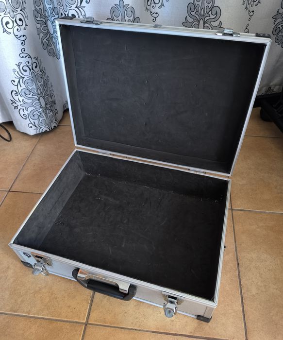 Geanta din aluminiu, cutie pentru scule