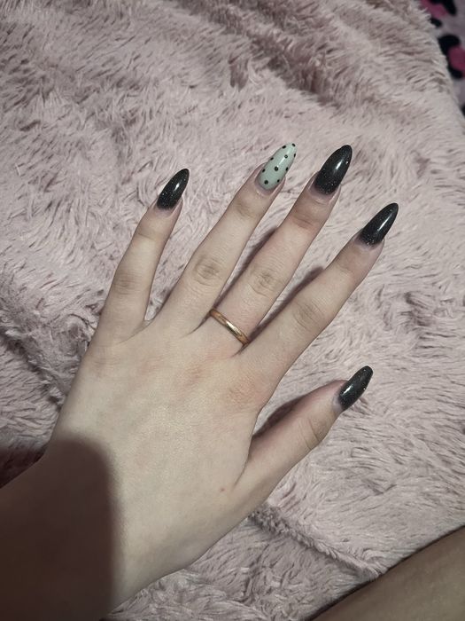 продам золотое кольцо