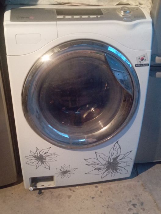 Продам стиральную машину