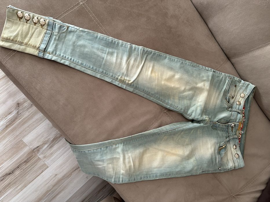 Дънки и къси панталони по 20-25лв