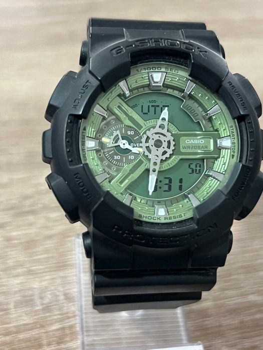 Часовник  Casio G-SHOCK GA-110CD