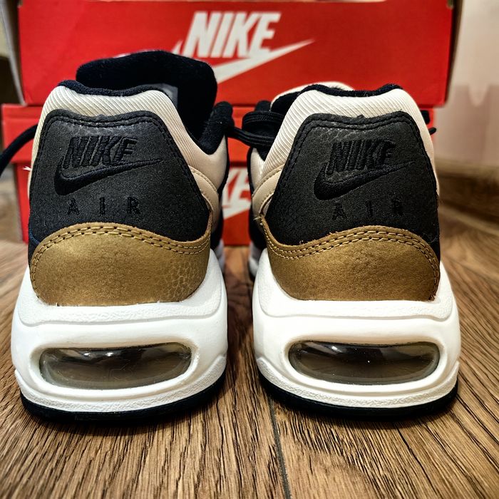 Nike Air Max Command