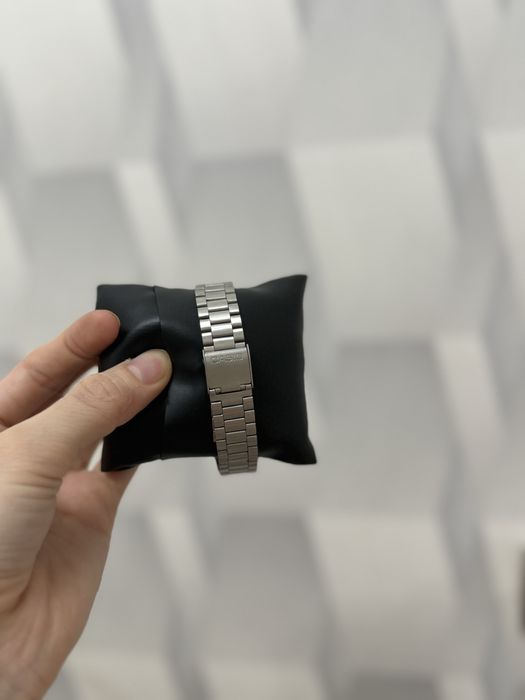 Мужские часы новые