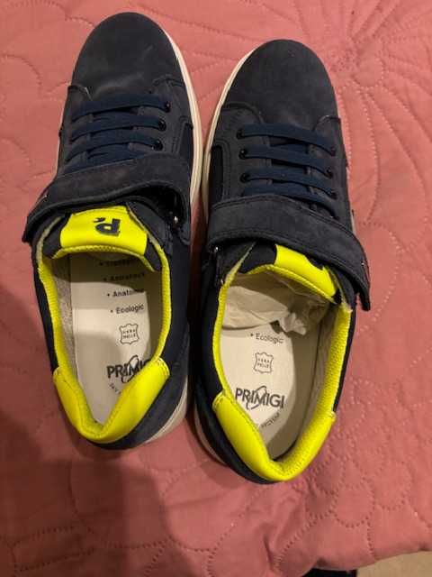 Нови обувки Primigi номер 38