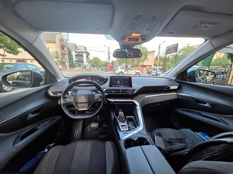 PEUGEOT 5008 , automat ,diesel,  stare foarte buna .7 locuri. TVA INCLUS