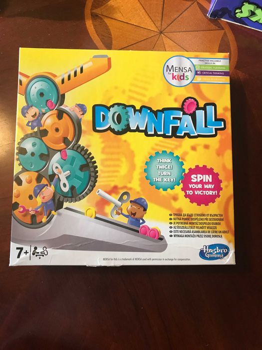 Joc de logica Downfall Machine Hasbro