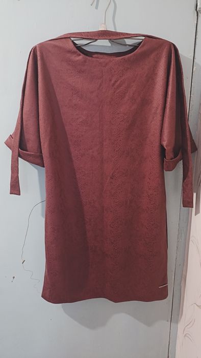 Продам платье ..