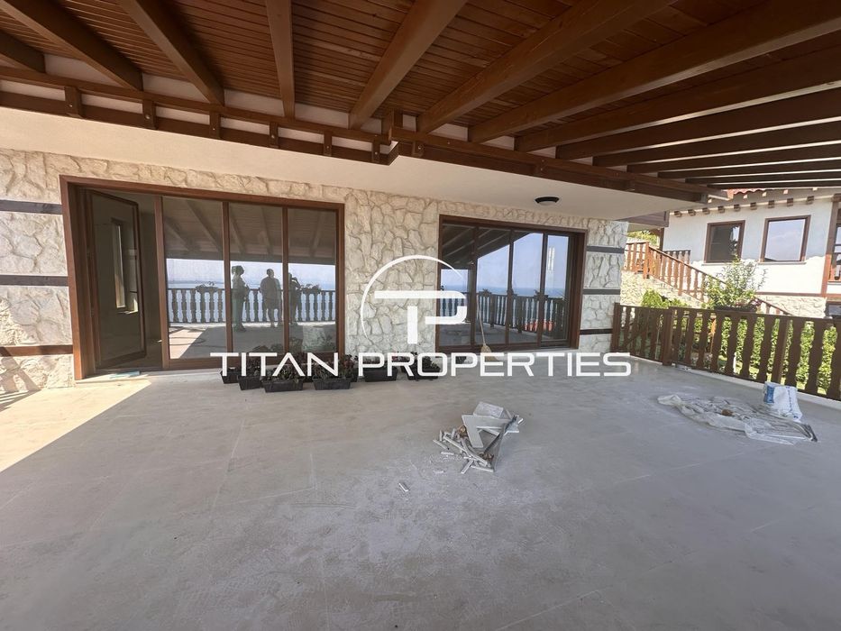 Продава се Къща в Свети Влас - 200 кв.м за 3000 €/кв.м - Снимка #3