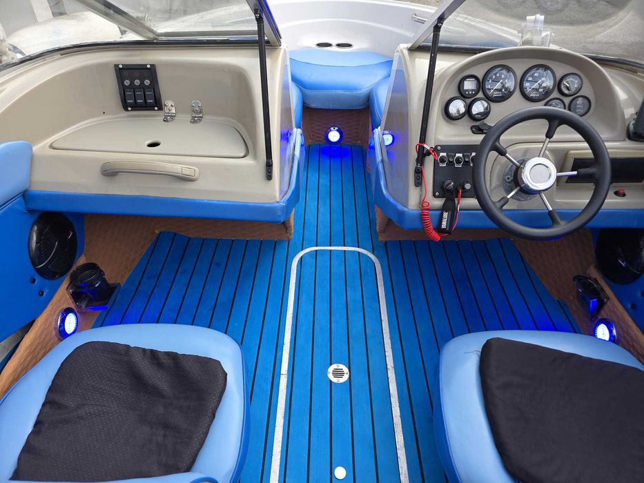 De vanzare Bayliner 1750 LS/CU