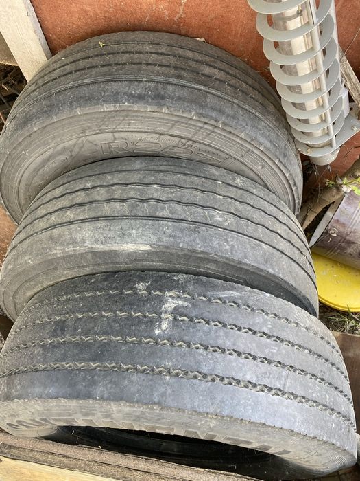 315.70.22.5 / 245.235.75.17,5/ 385.55.65.22.5 / 295.80.22,5 / 12R22,5