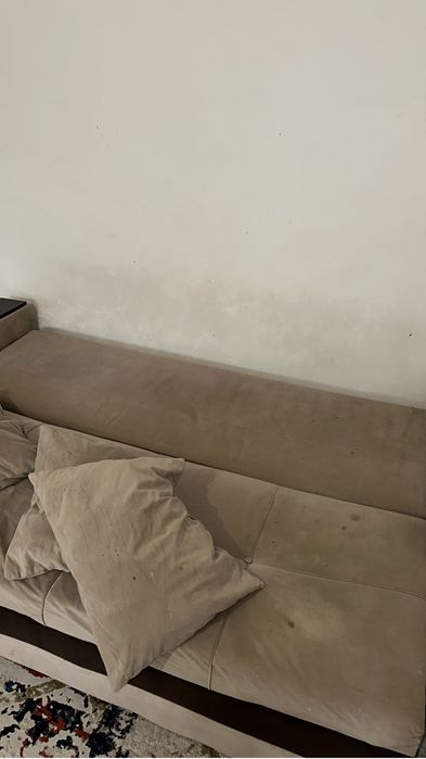 Диван б/у  срочная продажа