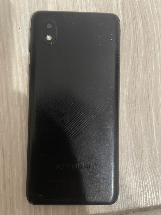 Продам самсунг А 1
