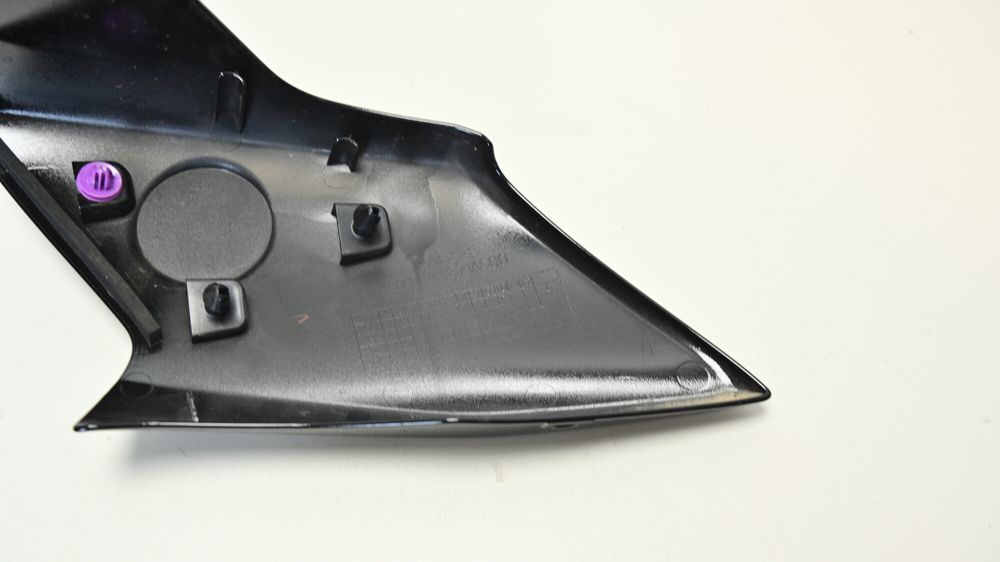 Carena Rezervor Benzina Stanga Yamaha MT09 / SP 2021 - 2023