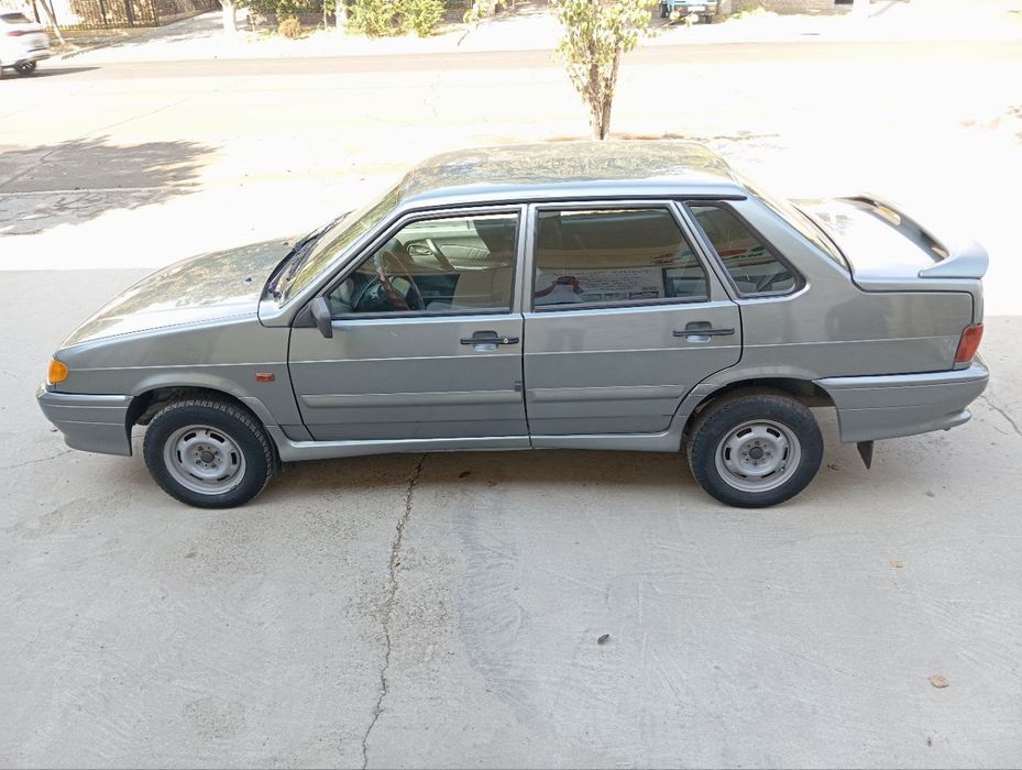 LADA 2115 sotiladi