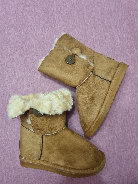 Ugg copii marime 32