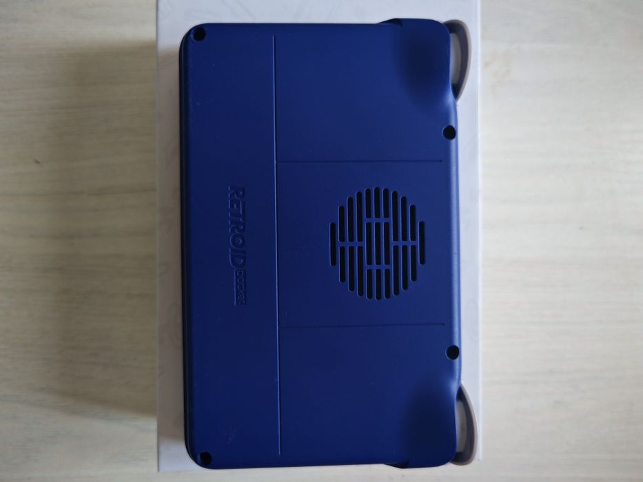 Retroid Pocket Flip 2