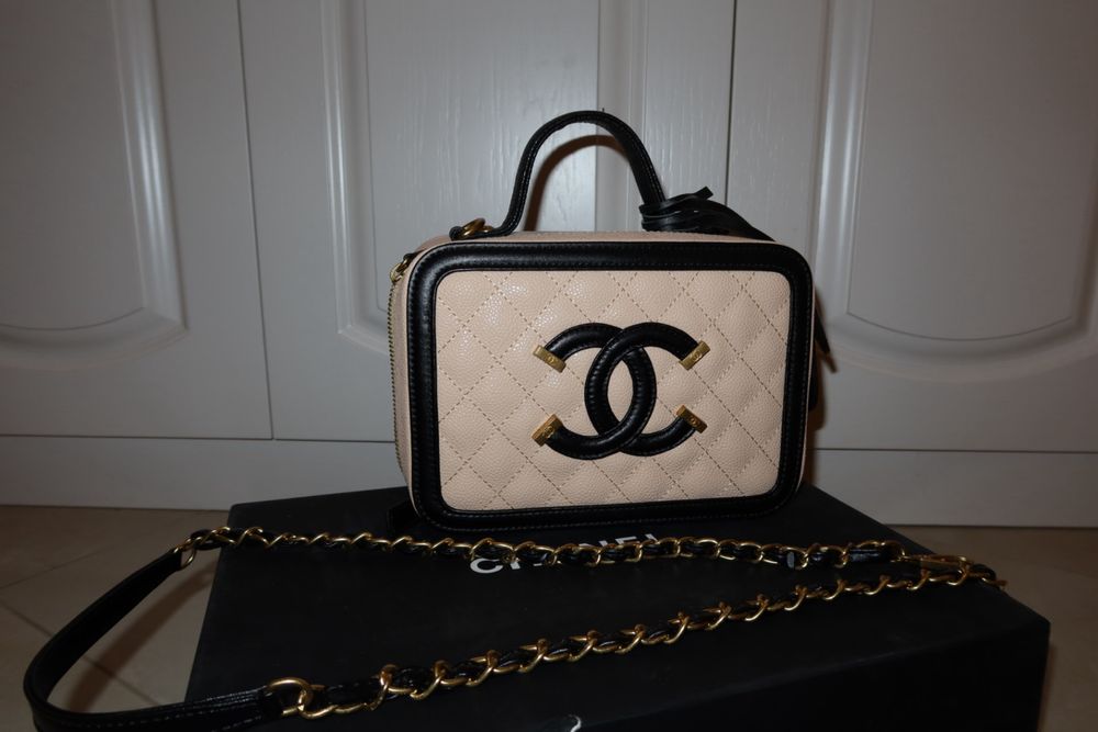 Налична дамска чанта Chanel