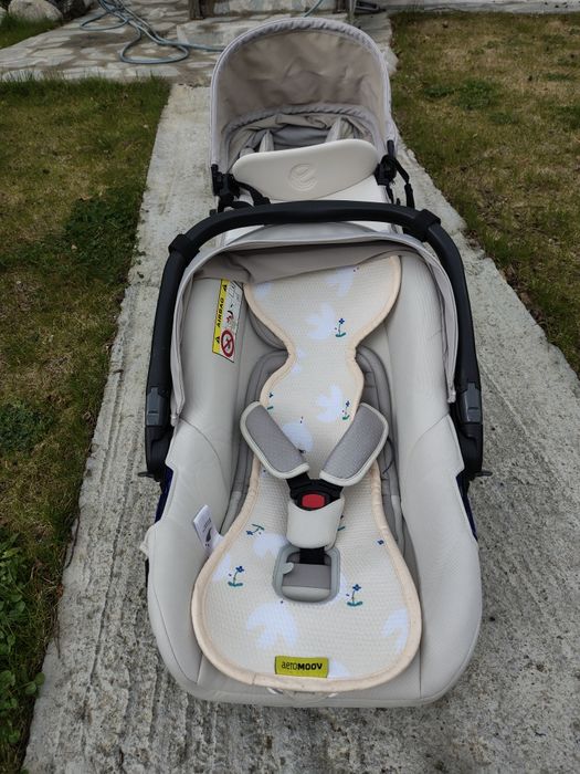 Детска количка Jané Crosswalk – Всички терени (Количката-SUV)
​Продавам изключително маневрена и здрава детска количка Jané Crosswalk. Това е моделът,