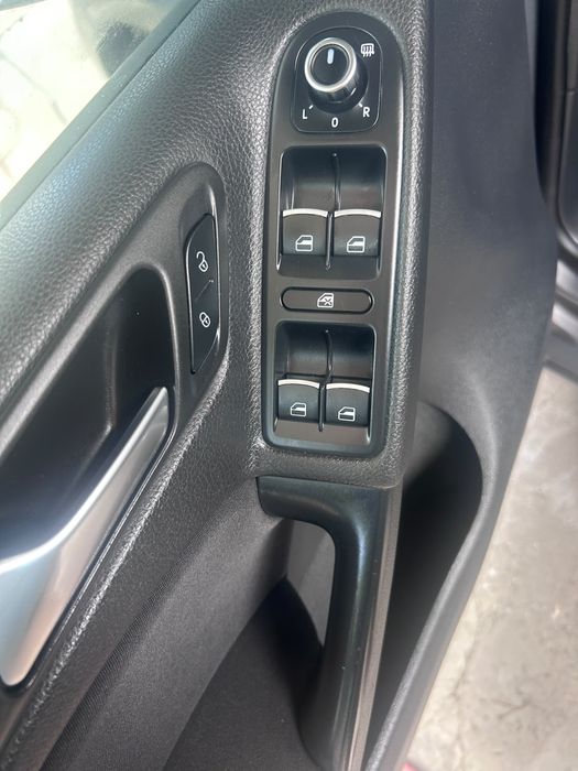 Volkswagen Golf 6 fabricatie 2012 benzina 1,2 Tsi adusa din germania