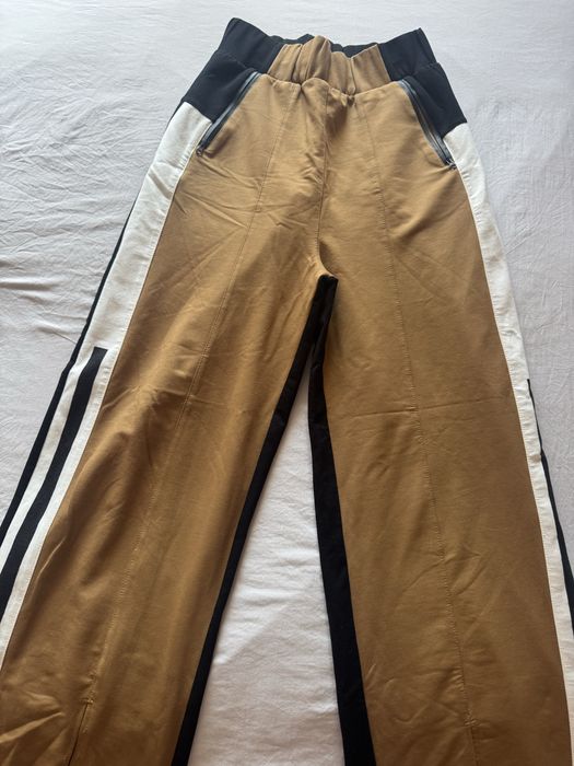 Комплект Junona горнище на анцуг + долнището към него