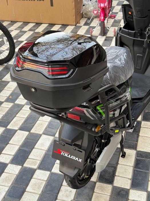 Электронный скутер Skillmax 2000 watt