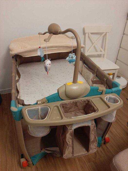 Patut pliabil krausman play yard luxury