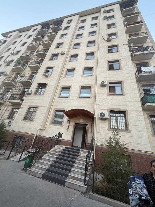 3 хонали уй арендага берилади. Новостройка. Юнусобод 19кв.