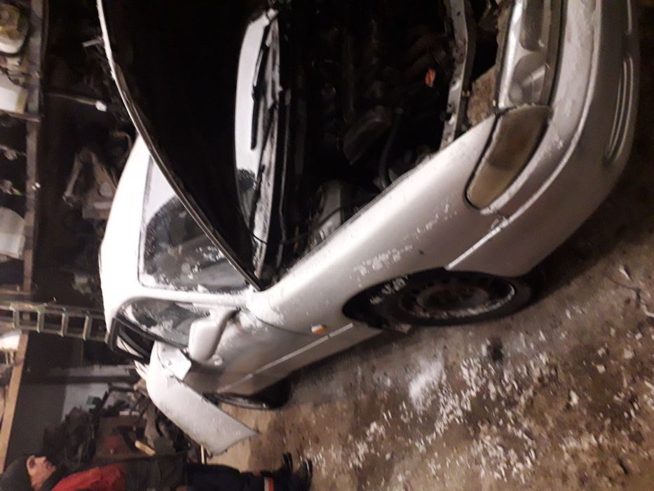 Мазда 626 кронос по з.ч.