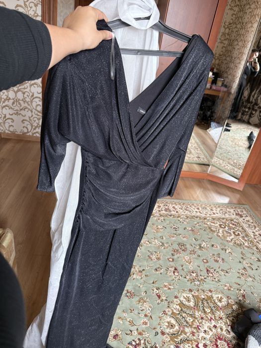 Платье 10000 тенге