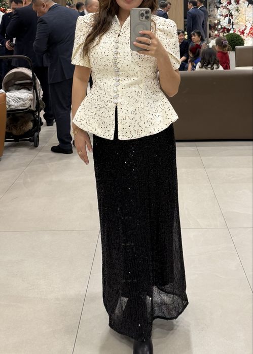 Двойка пиджак юбка