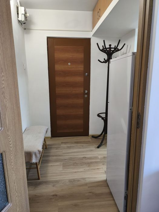 Închiriez apartament 2 camere, Craiovița Noua