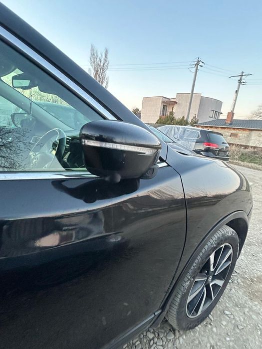 Geam ușă dreapta față Nissan X Trail T32 2015