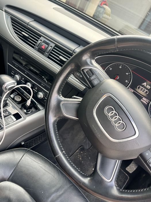 Aduc spre vanzare un audi a6 Quattro motor 3l dizel