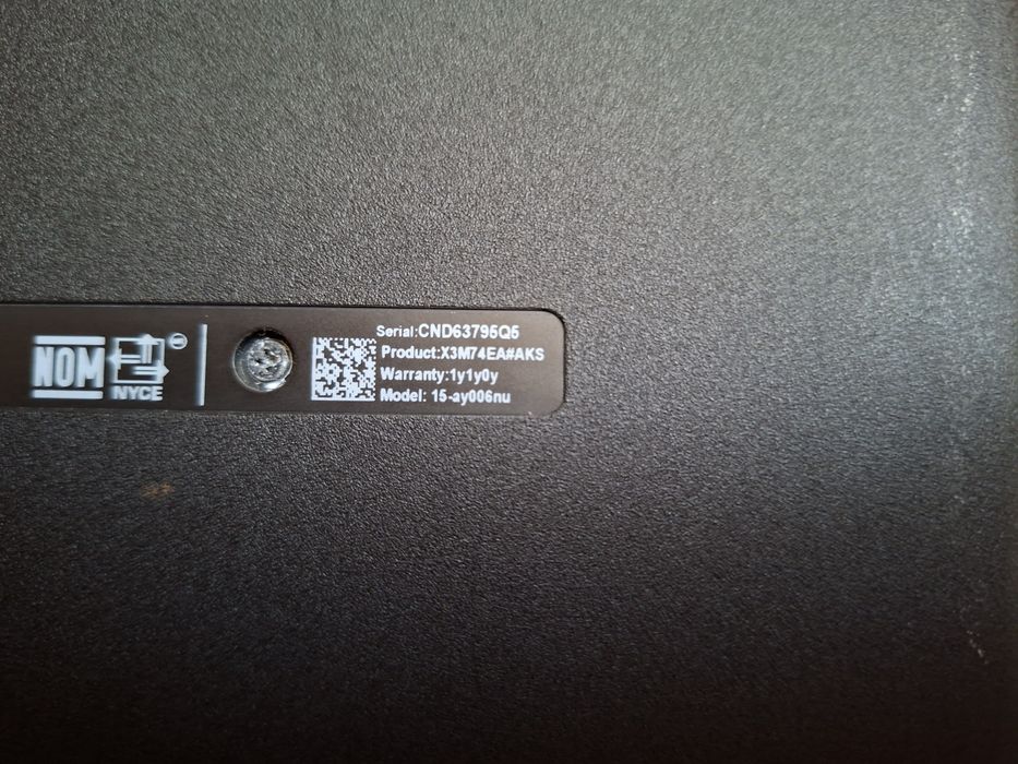 Notebook HP Model: 15-ay006nu